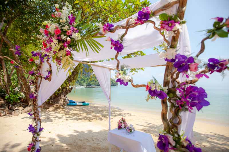 TreeHouse_Villas_D5_Weddings_1-(3)