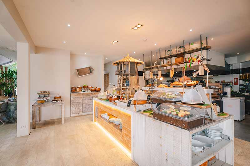 TreeHouse_Villas_E1_Roots_Restaurant_1-(4)