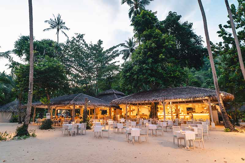 TreeHouse_Villas_E3_Seafood_Terrace_1-(2)