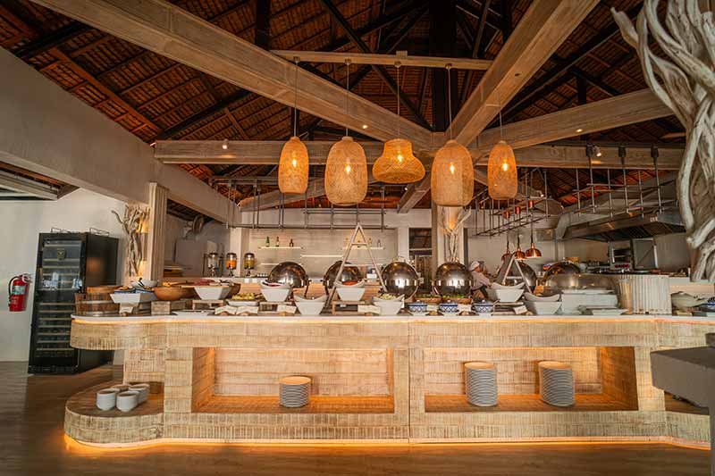 TreeHouse_Villas_E3_Seafood_Terrace_1-(5)