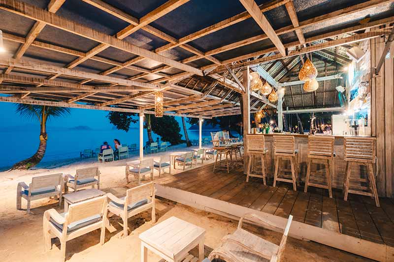 TreeHouse_Villas_E4_Sundowners-Bar_1-(3)