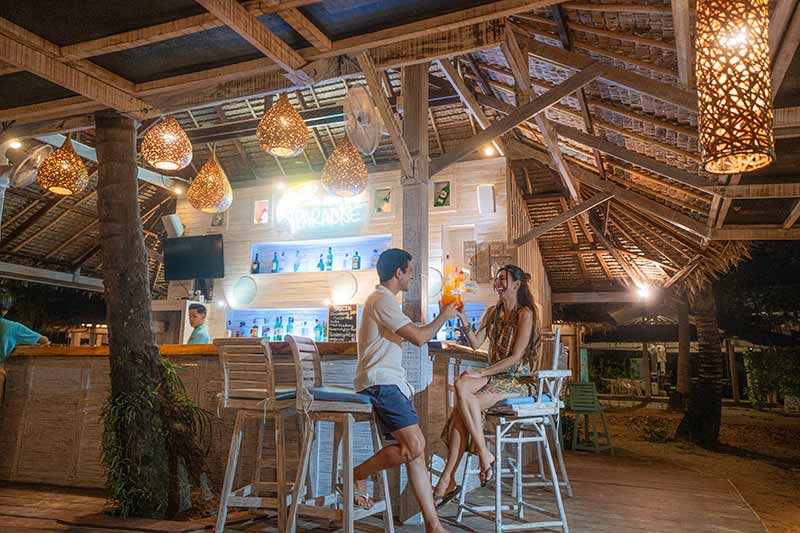 TreeHouse_Villas_E4_Sundowners-Bar_1-(4)