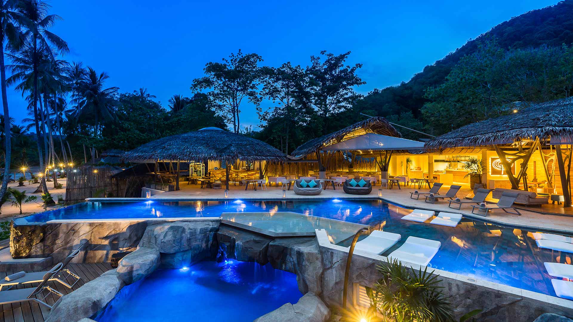 TreeHouse_Villas_E_Banner_1-(2)