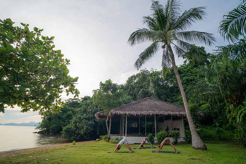 TreeHouse_Villas_F2_Yoga_1-(1)