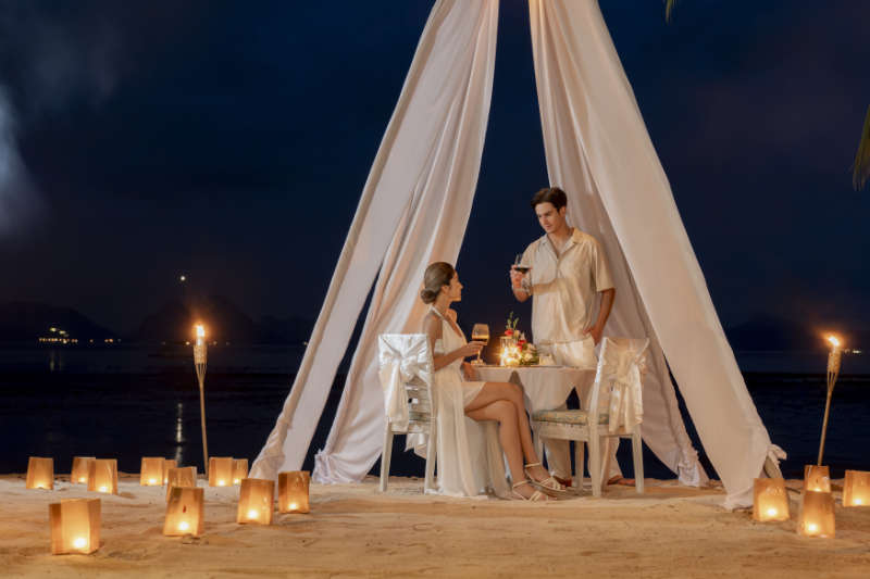 Candlelight dinner 8